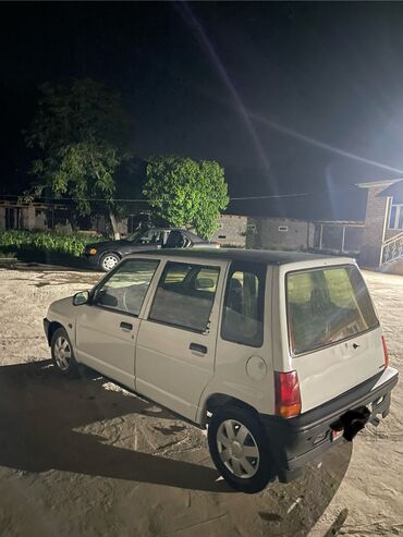 Daewoo: Daewoo Tico: 1994 г., 0.8 л, Механика, Бензин, Бус