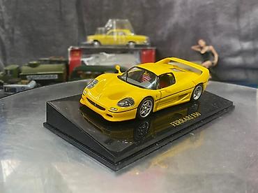 model 1: Ferrari, 1995 il, 1:43, Dəmir, Ödənişli çatdırılma — 3
