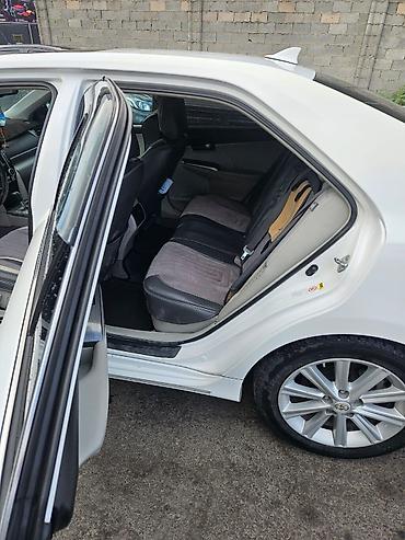 kamri 75: Toyota Camry: 2012 г., Автомат, Бензин, Седан — 3