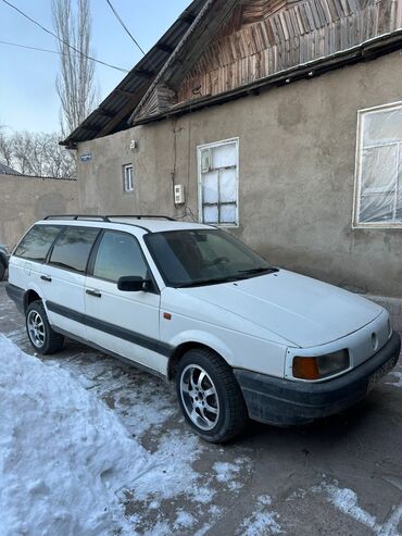 марк 2 2003: Volkswagen Passat: 1992 г., 2 л, Механика, Бензин, Универсал