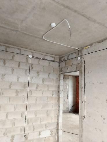 пластик двери: Elektrik montajı xidməti - Yeni tikili və təmir olunan obyektlər üçün — 4
