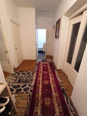 коттедж в караколе: 3 комнаты, 95 м², Индивидуалка, 5 этаж, Старый ремонт