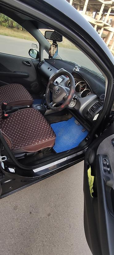 Honda: Honda Fit: 2002 г., 1.3 л, Автомат, Бензин, Хэтчбэк — 4