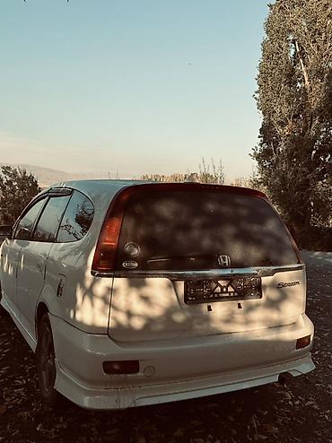 Honda: Honda Stream: 2002 г., Универсал — 2