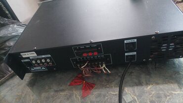 Digər tibbi məhsullar: İdeal vəziyətdədirlər kimə marağlı olsa buyursun . Skan masası 700 azn — 11