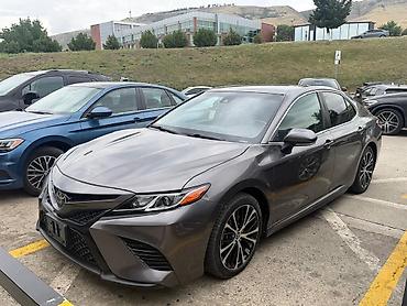 Toyota Camry: 2020 г., 2.5 л, Автомат, Бензин, Седан