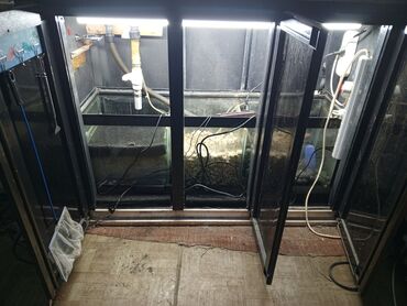 Akvariumlar: Tam avadanlıqlı akvarium seti - Şüşə akvarium, ön tərəfi panoramik — 10