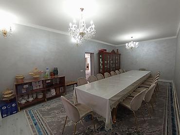 Продажа коттеджей и домов: Продаётся добротный дом в Ак-Ордо 2. Дом жилая 200,м.площадь участка — 14