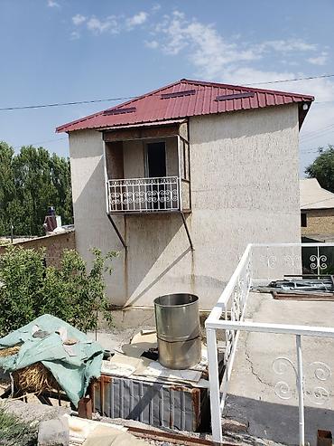 Продажа коттеджей и домов: Продаю 2 ет дом 🏠 ж/м Ак бата Адилет конушу участок 4 соток всё — 10