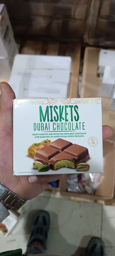 Dekorlar və bəzəklər: Salam hər vaxtınız xeyir.Pərakəndə malların satışı mövcuddur.Kişiyə -da lalafo.az — 28 Dekorlar və bəzəklər: Salam hər vaxtınız xeyir.Pərakəndə malların satışı mövcuddur.Kişiyə — 28