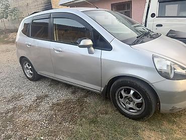 skoda rapid 2012: Honda Fit: 2003 г., 1.3 л, Автомат, Бензин, Хэтчбэк — 3