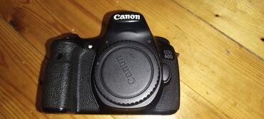 Фотоаппараты: Canon 60 d Продается цена объективом зарядное устройство