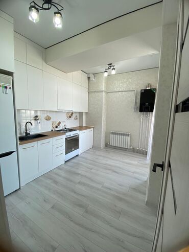 Продажа квартир: 2 комнаты, 66 м², 3 этаж, Дизайнерский ремонт — 5