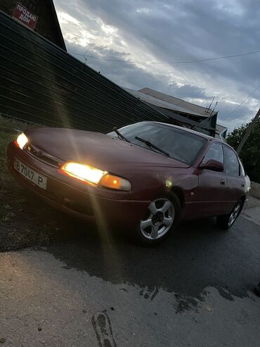 авто до 100000сом: Mazda Cronos: 1992 г., 2 л, Механика, Бензин, Хэтчбэк