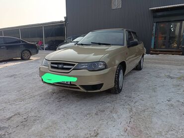 Daewoo: Daewoo Nexia: 2011 г., 1.5 л, Механика, Бензин, Седан