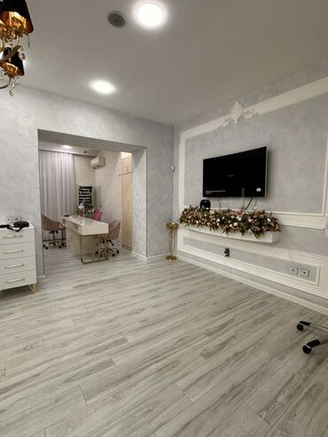 Salon, tibbi mebel dəsti: Gözəllik salonu üçün tam təchizatlı, zövqlə dizayn edilmiş interyer və — 5