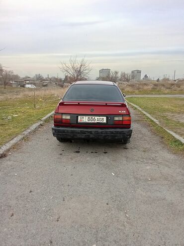 Volkswagen: Volkswagen Passat: 1990 г., 1.8 л, Механика, Бензин, Седан at lalafo.kg — 10 Volkswagen: Volkswagen Passat: 1990 г., 1.8 л, Механика, Бензин, Седан — 10