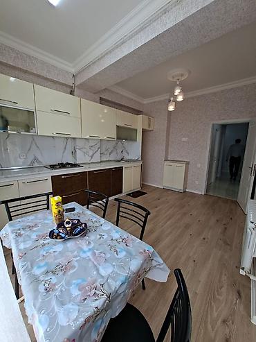 bine qes: 🏡 ƏMLAK MƏLUMATLARI 📍 Ünvan: Sumqayıt Bulvarı, Bəyaz MTK Yaşayış — 5