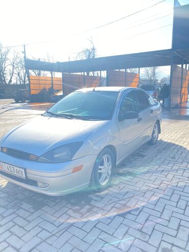 Ford: Ford Focus: 2001 г., 2 л, Автомат, Бензин, Седан
