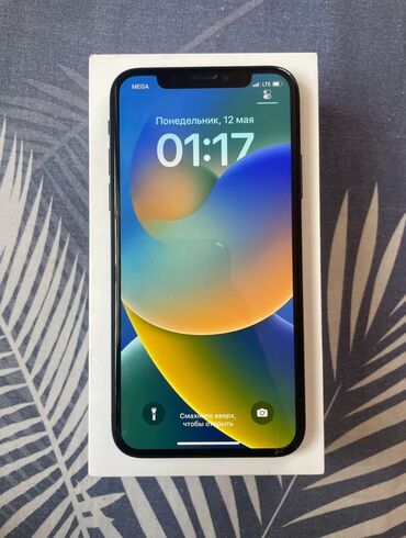 Apple iPhone: IPhone X, Новый, 64 ГБ, Черный, Наушники, Зарядное устройство, Защитное стекло, 90 %