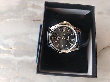 Casio Quartz kişi qol saatı - Klassik dizayn: qara siferblat, gümüşü