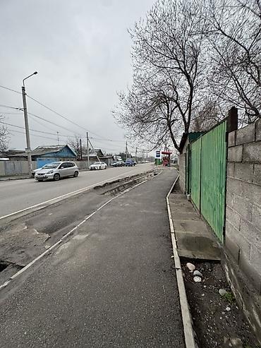 Продажа барачных домов: Срочно уй сатылат барачный 3 комнат Жери 2 соток Район Пишпек ул — 1