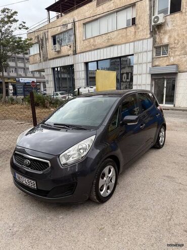 Kia Venga: 1.6 l | 2013 year Limousine
