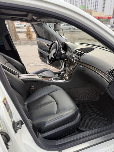 Mercedes-Benz: Mercedes-Benz E-Class: 2004 г., 5 л, Типтроник, Бензин, Седан — 9