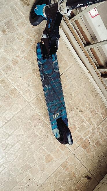 Samokatlar: UP2 Glide markalı skuter. Orijinal UP2 Glide markasıdır. Go Sport — 11