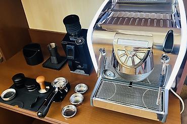 mining rig: Qəhvə maşını Nuova simonelli, Yarımavtomat, Su qabı ilə, İşlənmiş — 3