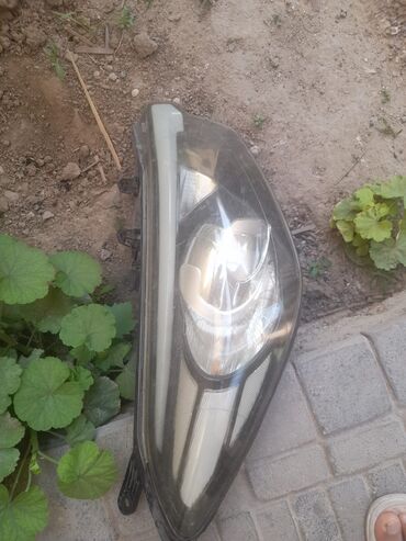 задняя фара в багажник ниссан примера р11: Правая, Kia, Оригинал, Б/у