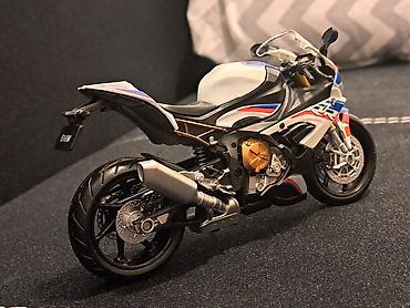 Figurice i makete: BMW S1000RR 2020 1:12 - NOVO NOVO! Vrhunski odradjen model na lalafo.rs — 6 Figurice i makete: BMW S1000RR 2020 1:12 - NOVO NOVO! Vrhunski odradjen model — 6