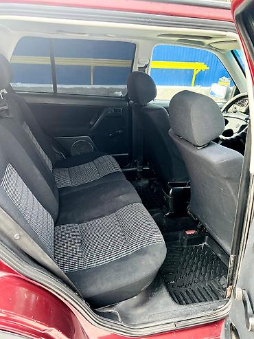 Volkswagen: Volkswagen Vento: 1993 г., 1.8 л, Механика, Бензин, Седан — 12