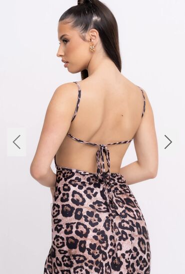 Ziyafət donları: 85 manata alınıb. Cəmi 1 dəfə ad günündə geyinilib. Əlaqə WhatsApp — 19