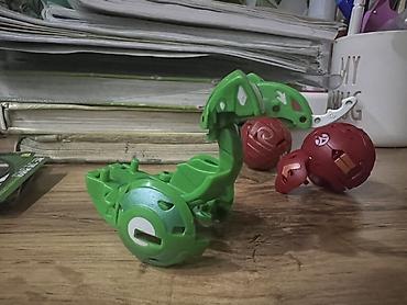 Ёлочные игрушки и шары: Набор фигурок Bakugan с картой-активацией. Состав и особенности: - 2 — 10