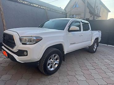 Toyota Tacoma: 2018 г., 3.5 л, Автомат, Бензин, Пикап
