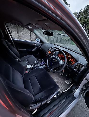 универсал 210: Honda Accord: 2002 г., 2.4 л, Автомат, Газ, Универсал — 7