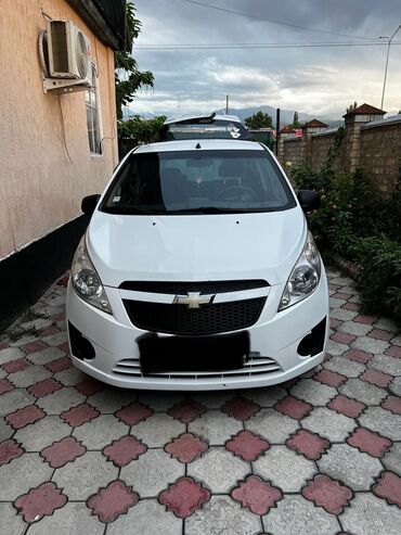 авто в залог: Chevrolet Spark: 2011 г., 1 л, Автомат, Бензин, Хэтчбэк