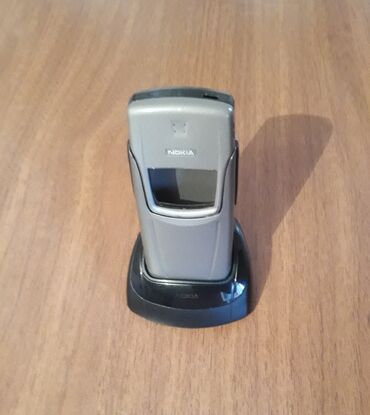 telefon işlenmiş: Nokia 8, rəng - Bej