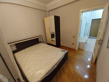 Uzunmüddətli kirayə mənzillər: Ayna Sultanova heykəlinin yanında 19 mərtəbəli binanın 17-ci — 4