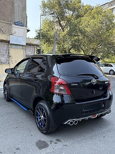 kıya: Toyota Yaris: 1.3 l | 2008 il Hetçbek — 2