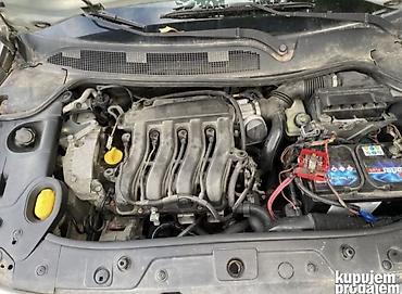 Renault: Megan mk2 2003 1.6 benzinac braon sto je na branicima je git da popuni — 13