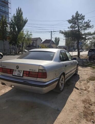 мотор 775: BMW 525: 1991 г., 2.5 л, Механика, Бензин, Седан