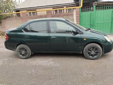 Toyota: Toyota Prius: 2002 г., 1.5 л, Автомат, Гибрид, Седан