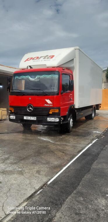 Yük maşınları: Mercedes-Benz 815, 2000 il, motor 4.3 l, İşlənmiş — 2