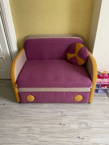 i̇şlenmiş divan kreslo: İşlənmiş, Mini-divan, Kreslo, Bazasız, Açılan