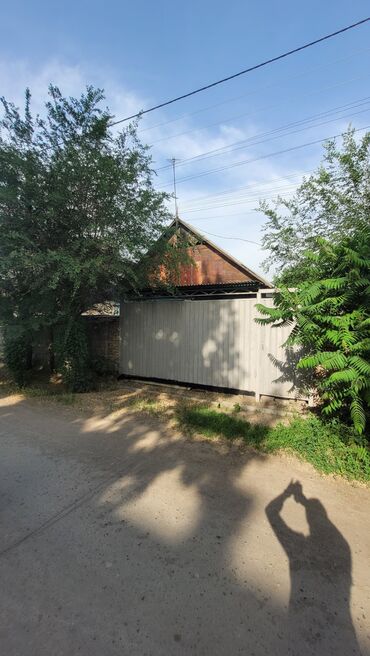 Продажа домов: Дом, 62 м², 2 комнаты, Агентство недвижимости, Старый ремонт