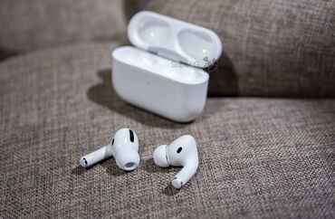headphones: Вкладыши, Apple, Новый, Беспроводные (Bluetooth), Классические