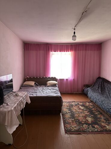 долгосрочная квартира бишкеке: 40 м², 2 комнаты, Забор, огорожен at lalafo.kg долгосрочная квартира бишкеке: 40 м², 2 комнаты, Забор, огорожен