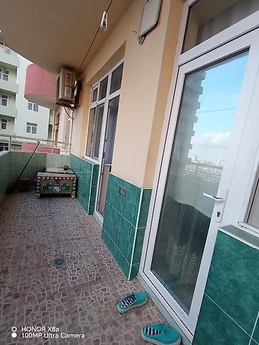 Mənzillər: Yasamal, 2 otaqlı, Yeni tikili, m. İnşaatçılar, 60 kv. m — 8